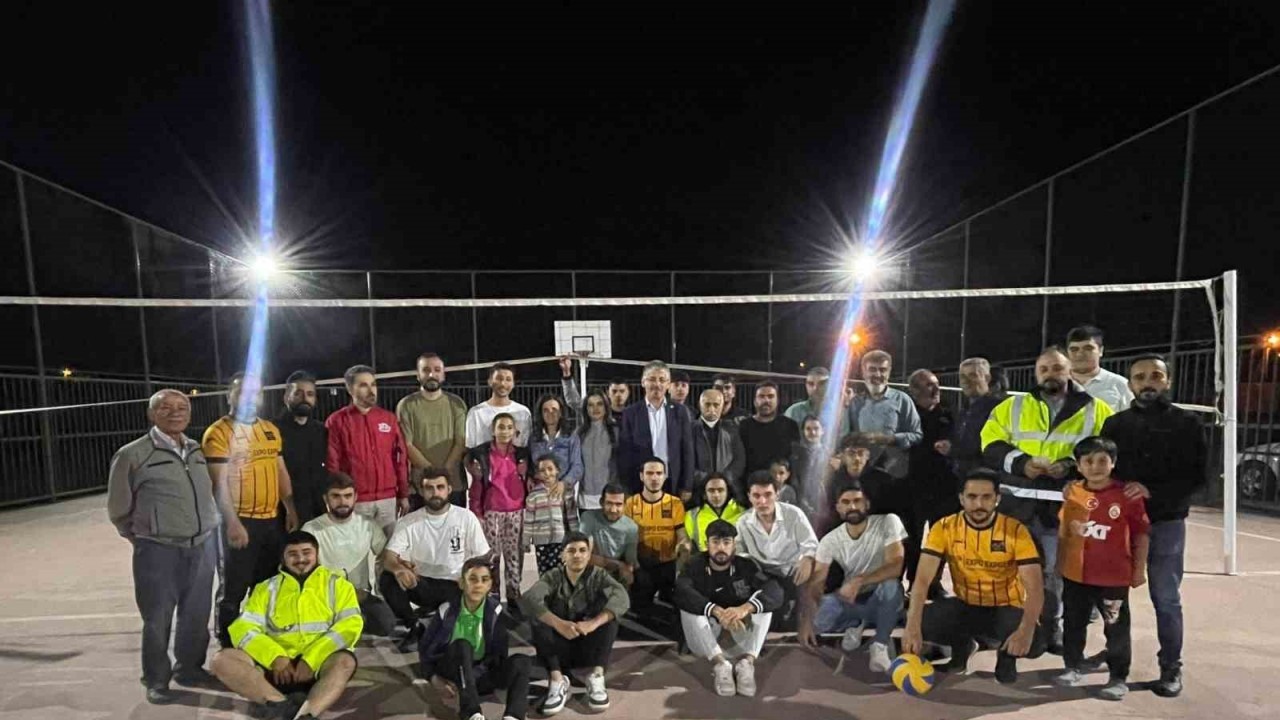 Sakaltutan Mahallesi’nde dostluk ve spor bir arada