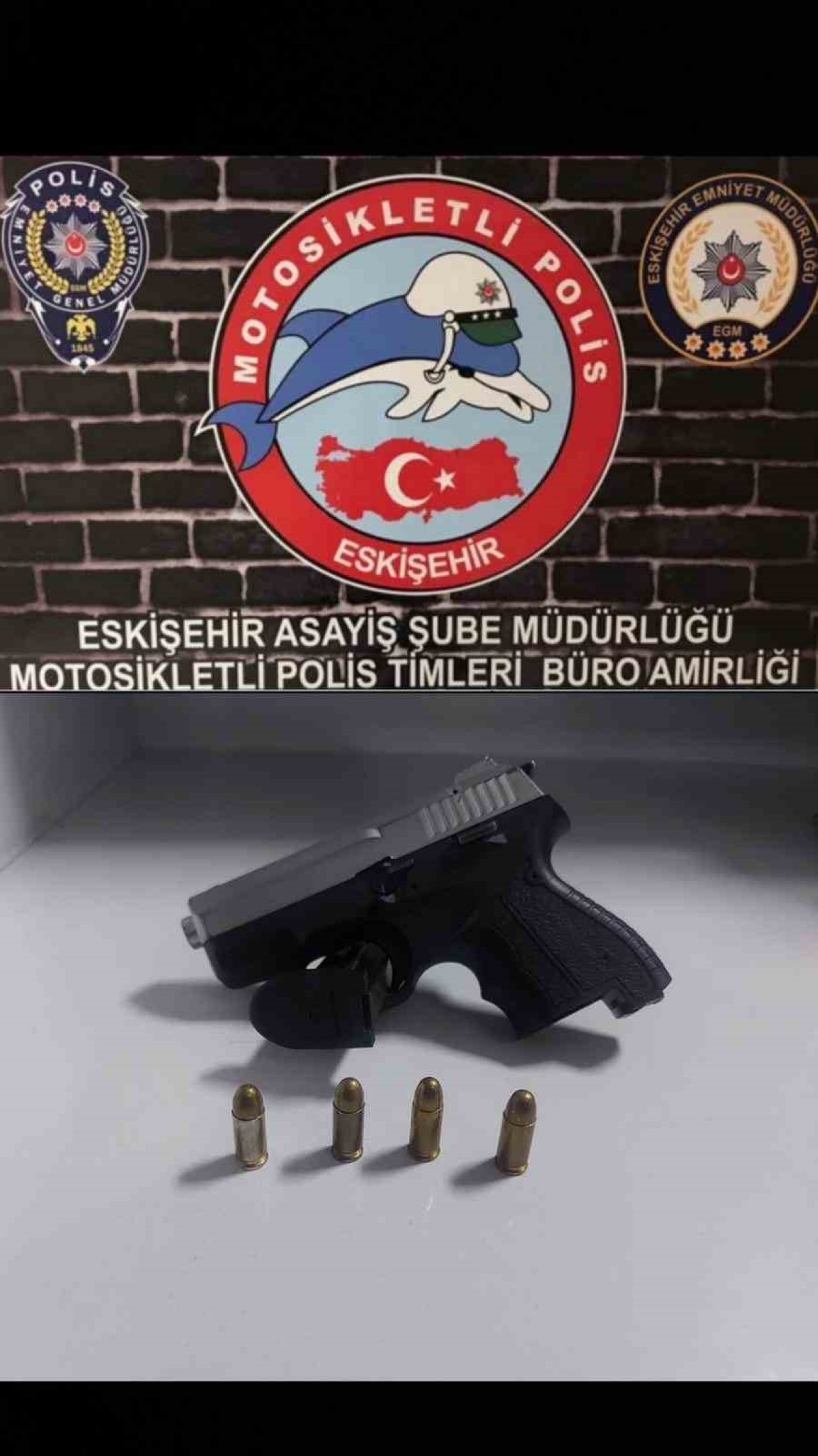 Şüpheli şahıstan tabanca ele geçirildi