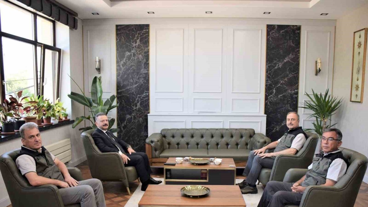 Vali Aksoy Eskişehir Orman Bölge Müdürlüğü’nü ziyaret etti