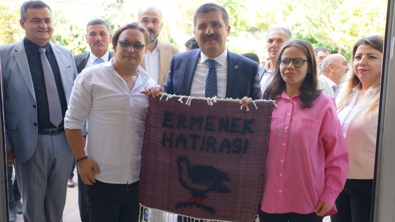 Vali Sarıibrahim,  incelemelerde bulunduğu ilçelerde sorunları dinledi