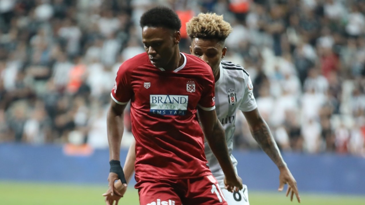 SİVASSPOR İLK KEZ MAĞLUP OLDU
