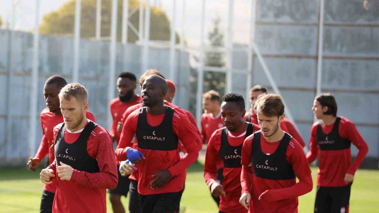 Sivasspor,  Artvin Hopaspor maçına hazırlanıyor