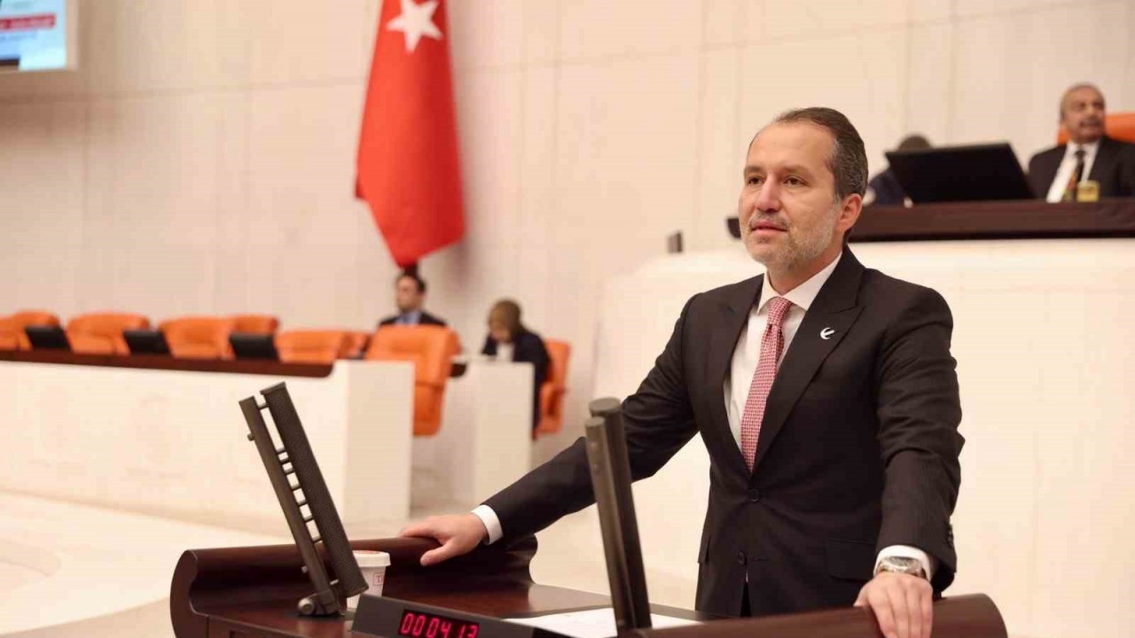 Yeniden Refah Partisi Genel Başkanı Erbakan: “Faizlerin arttırılması yerli ve yabancı yatırımcıyı mevduat faizine yöneltecektir”
