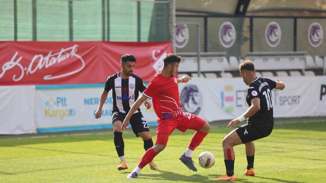 Ziraat Türkiye Kupası: Ankara Keçiörengücü: 4 - Burhaniye Belediyespor: 2