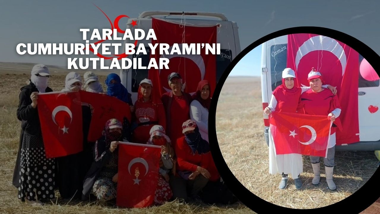 Tarlada 29 Ekim Cumhuriyet Bayramı’nı Kutladılar
