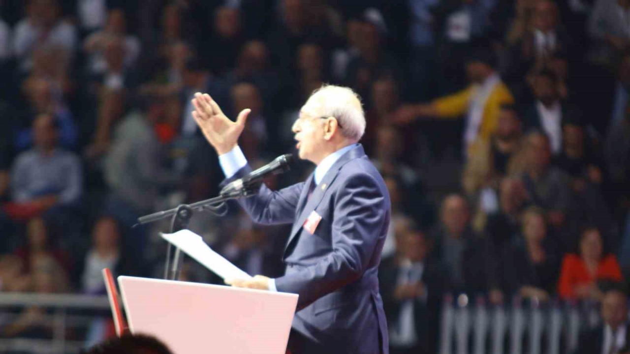 CHP Lideri Kılıçdaroğlu: “Sırtımdaki hançerlerle seçime girmek zorunda kaldım”