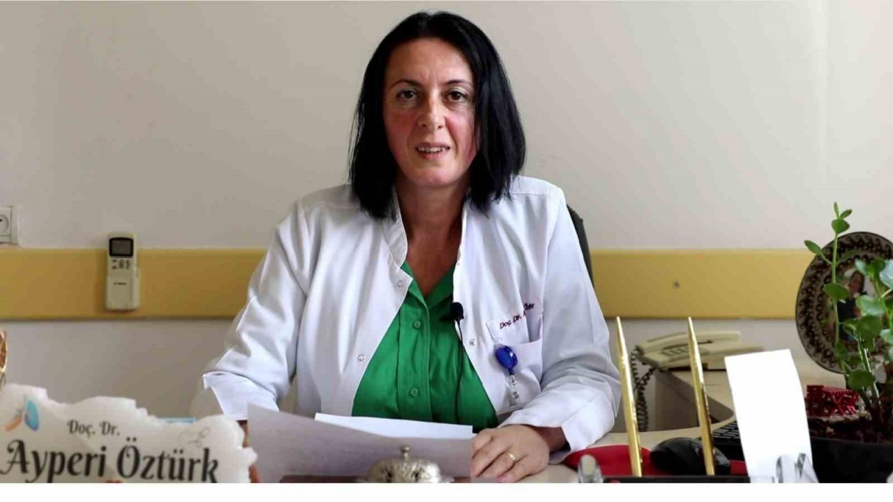 Doç. Dr. Ayperi Öztürk: “Zatürre tedavi edilebilir bir hastalıktır”