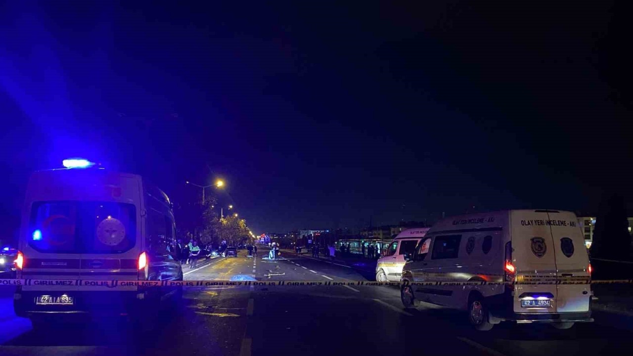 Konya’da korkunç kaza,  otomobil yayalara çarptı: 5 ölü,  5 yaralı