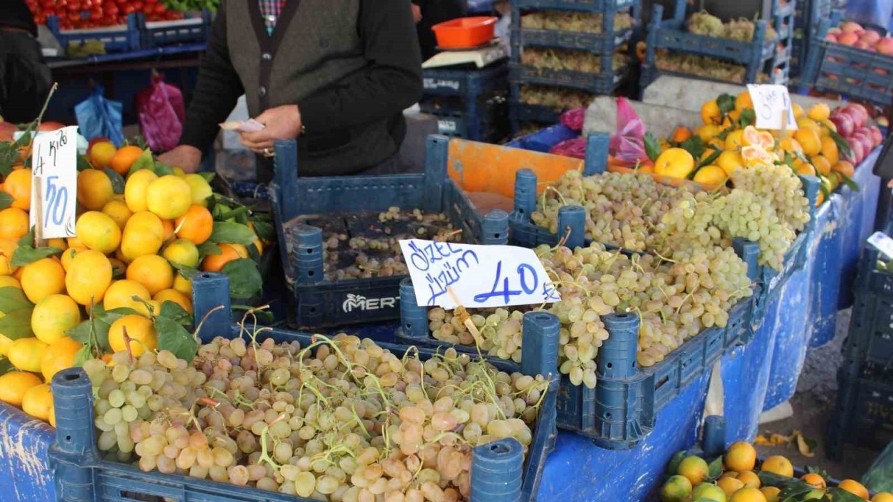Pazarda zam şampiyonu ‘üzüm’
