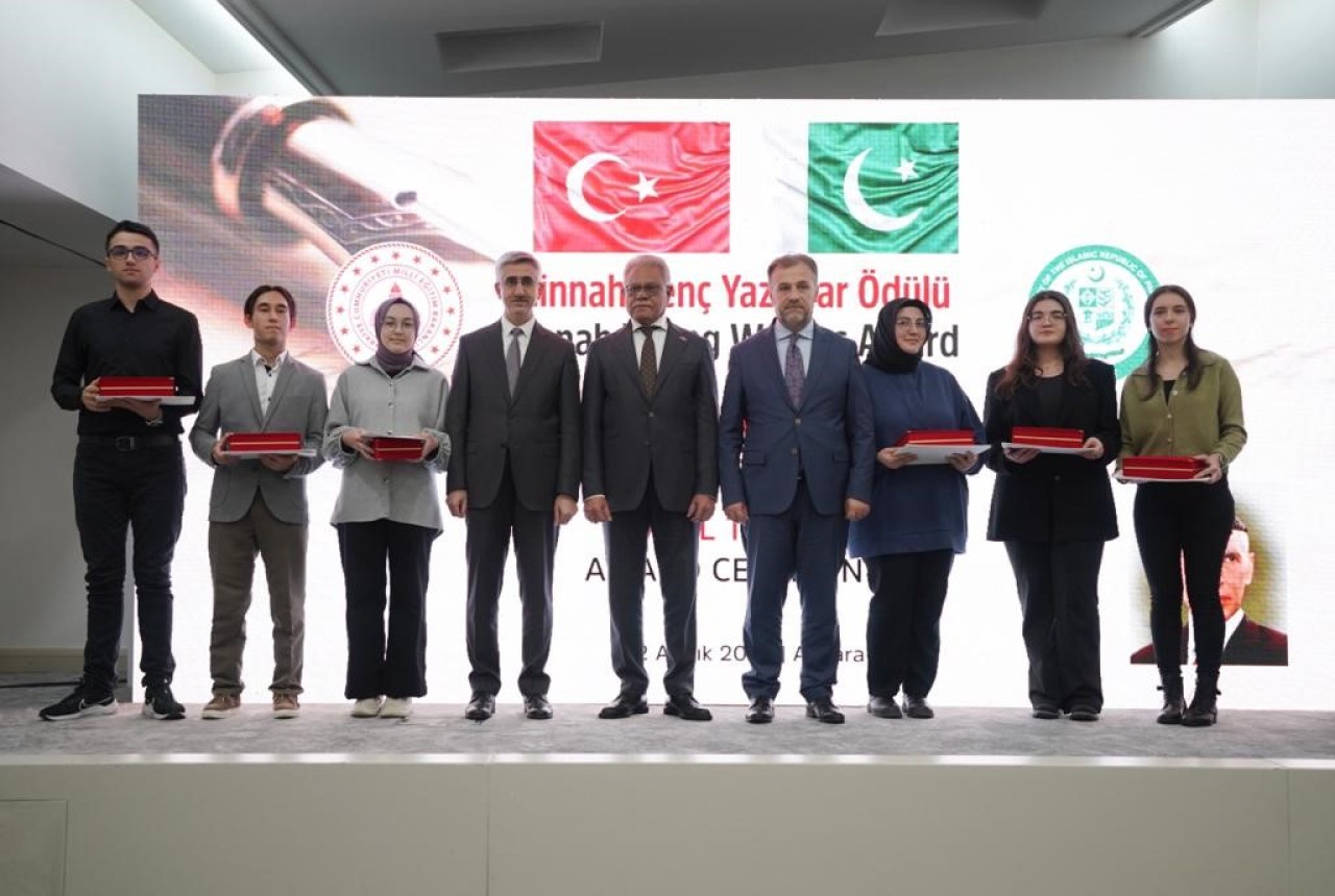 Cinnah Genç Yazarlar Ödül Töreni'ne Milli Eğitim Bakanı Yusuf Tekin’in Katılımıyla Gerçekleştirildi