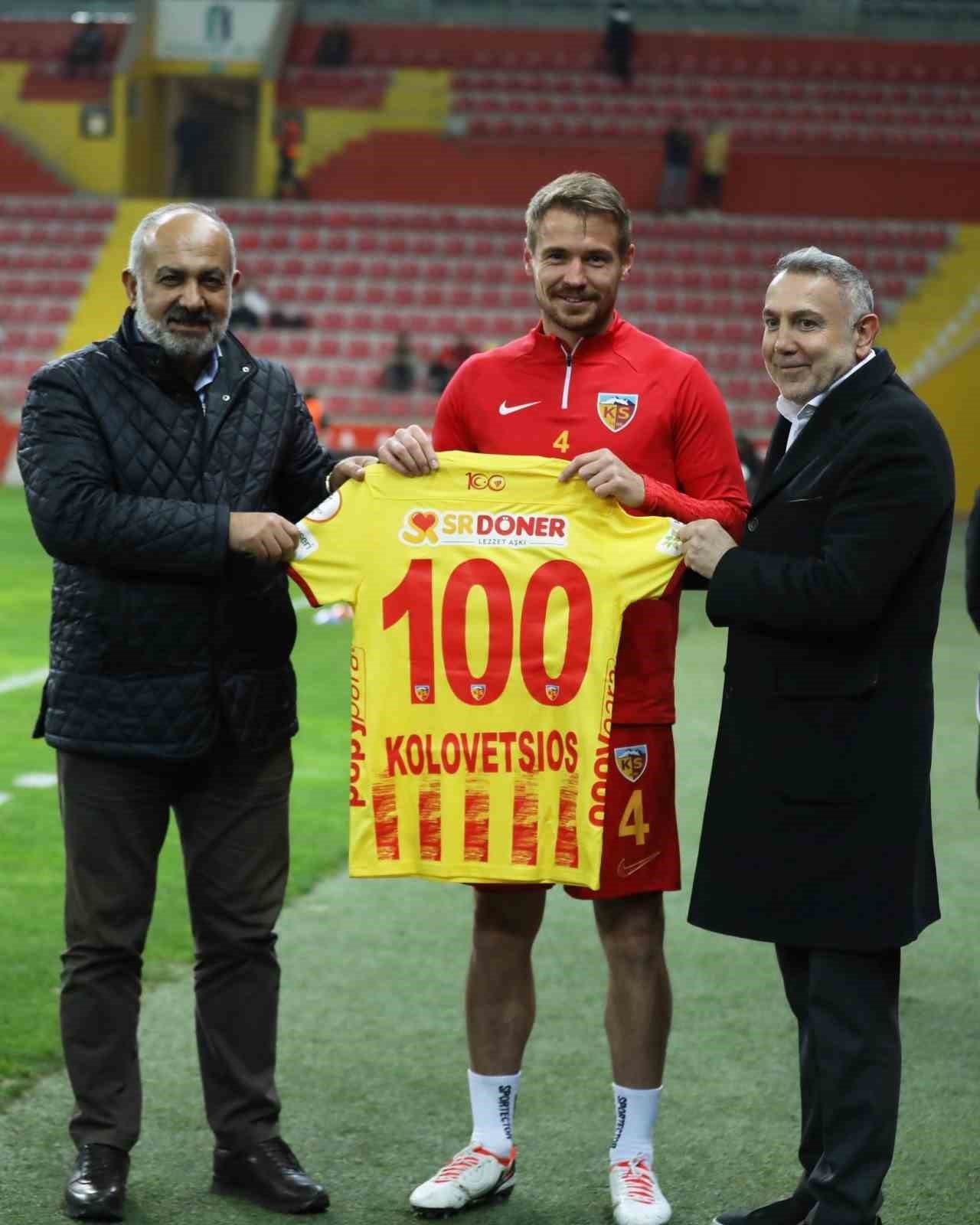 Dimitrios Kolovetsios  100'üncü Maçına Çıktı