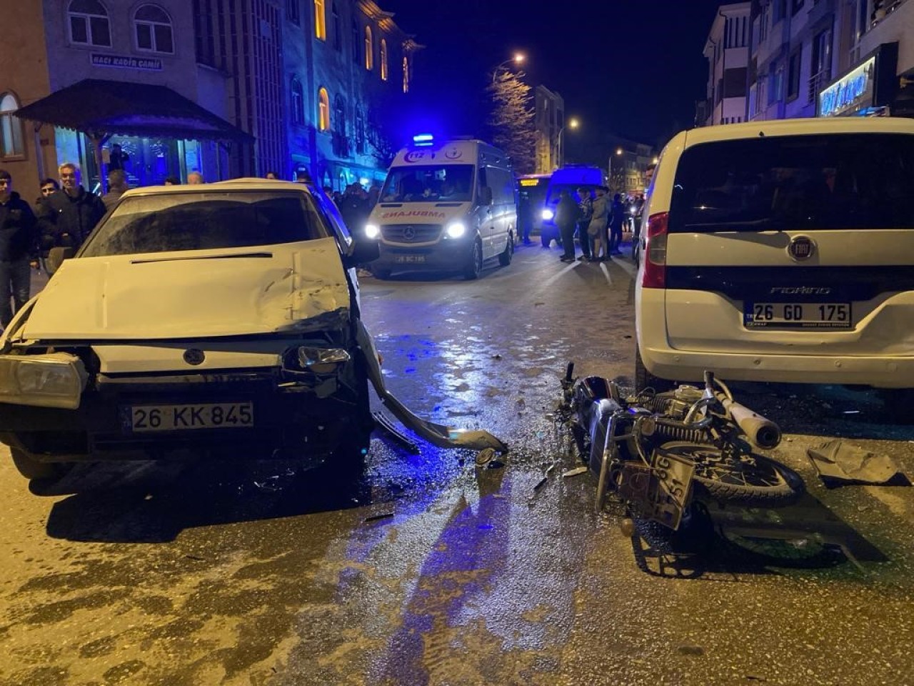 Motosiklette İki Ağır Yaralı