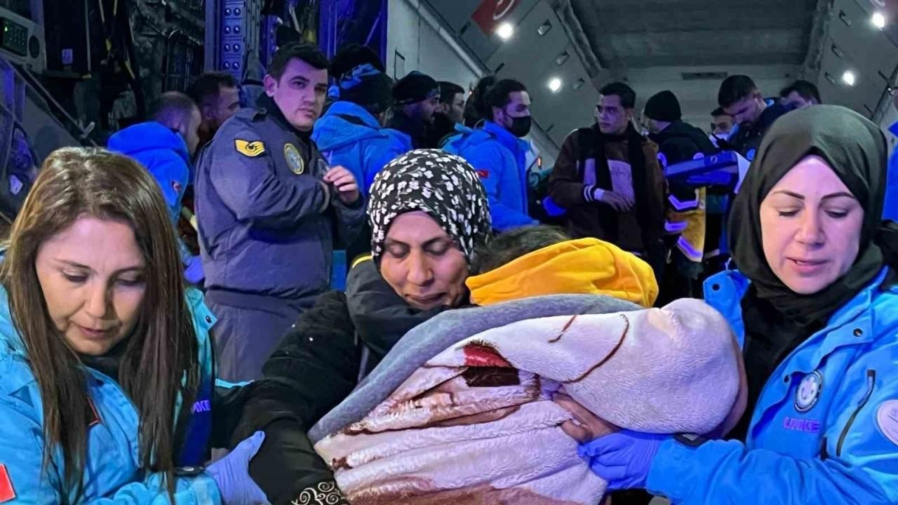 85 Gazzeli Hasta ve Yaralı Türkiye'ye Getirildi