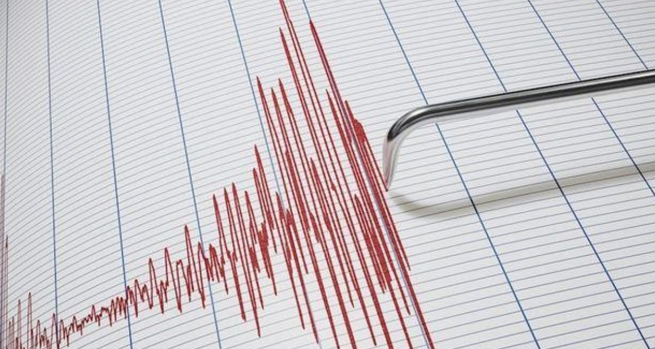 4.3 büyüklüğünde korkutan deprem!