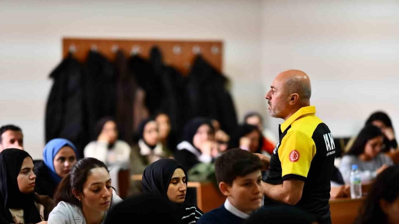Deprem Farkındalık Eğitimi: Üniversite öğrencileri için Rehber