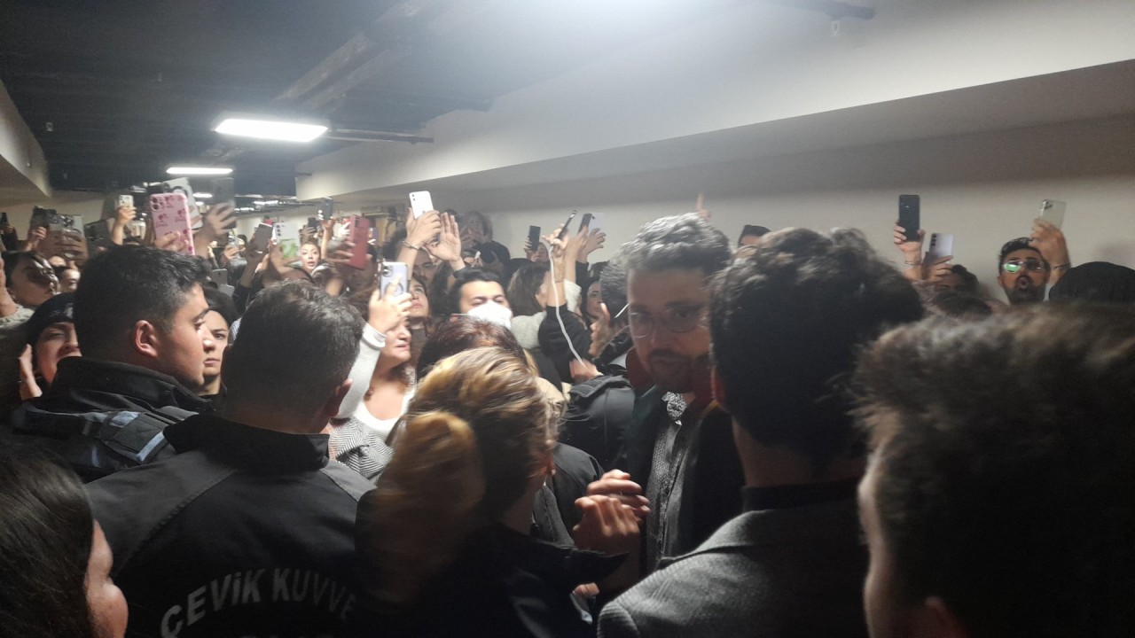 Eros İsimli Kediyi Öldüren İbrahim Keloğlan'a 2 Yıl 6 Ay Hapis Cezası!