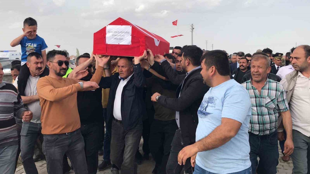 Görev Şehidi Polis Memuru Emrah Büke Son Yolculuğuna Uğurlandı