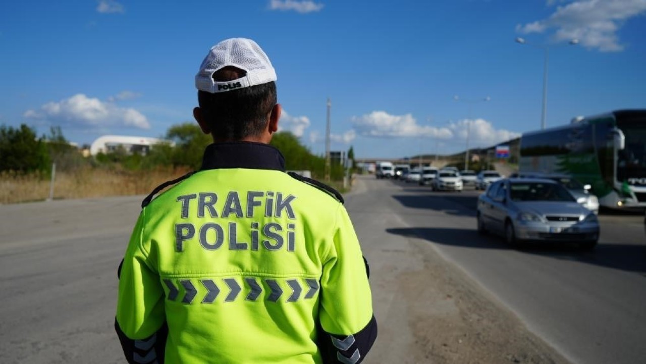 Kırıkkale'de Trafik Sıkı Denetim Altında! 1 Haftada 112 Araç Trafikten Men Edildi!
