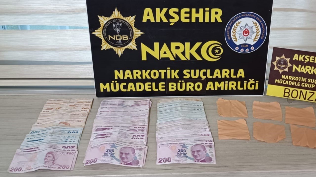 Konya'da Uyuşturucu Operasyonunda 3 Kişi Tutuklandı: 250 Bin TL Değerinde Uyuşturucu Ele Geçirildi