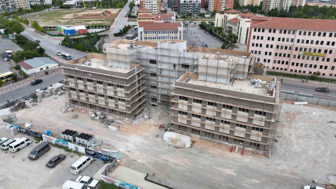 Selçuklu'da Toplum Ruh Sağlığı Merkezi ve Sağlıklı Hayat Merkezi'nin Yapımı Sürüyor