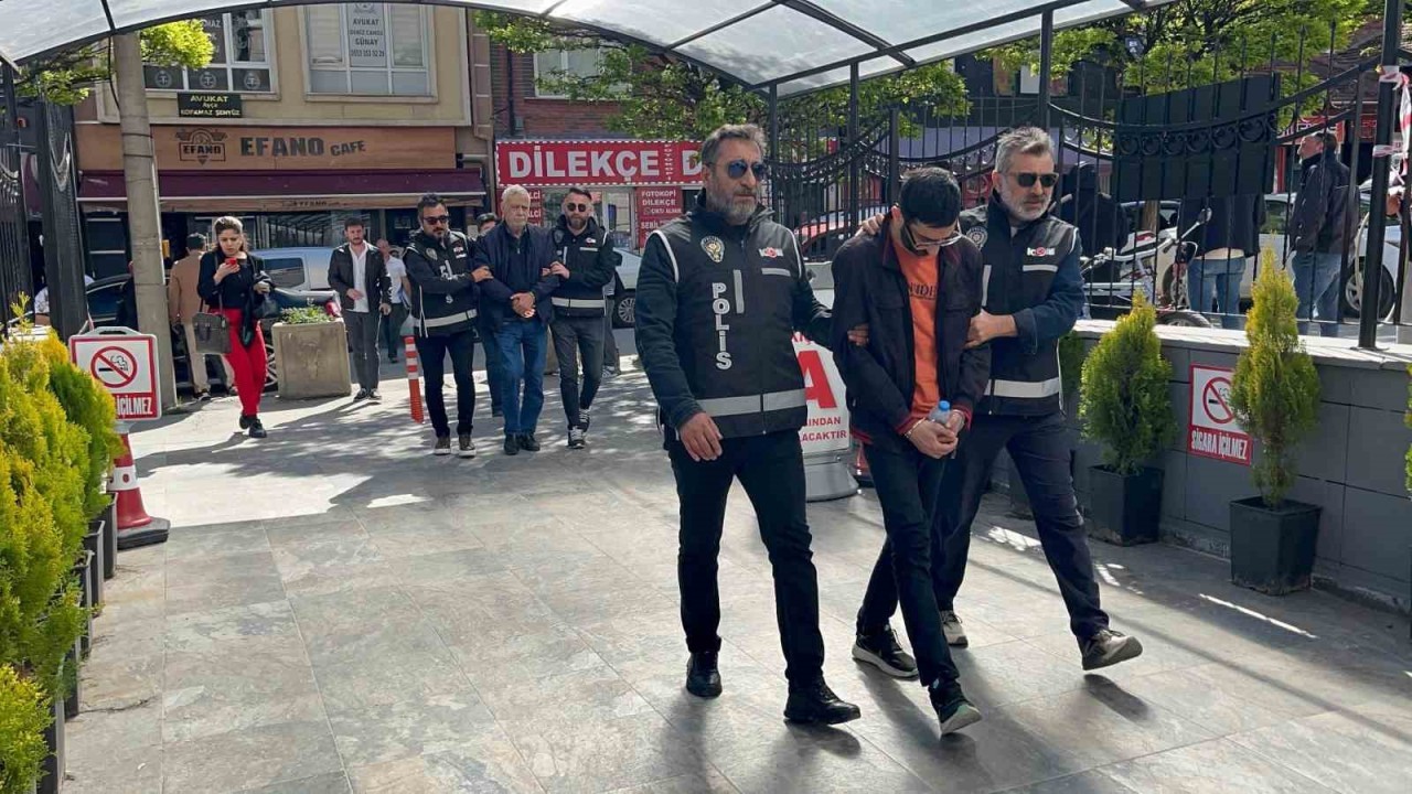 Tefeci Baba Serbest,  Oğlu Tutuklandı! Eskişehir'de "Mahzen-40" Operasyonunda Dolandırıcılık!