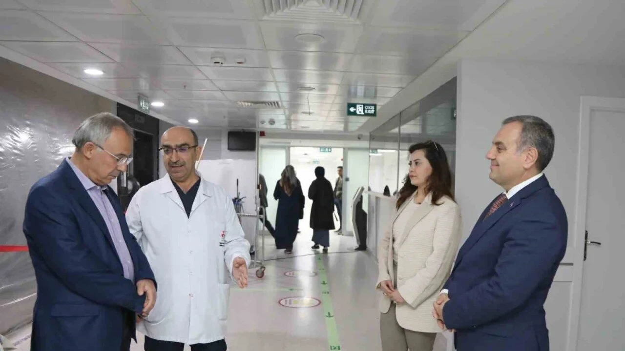 Erciyes Üniversitesi Mehmet Kemal Dedeman Hematoloji-Onkoloji Hastanesi Yenilendi
