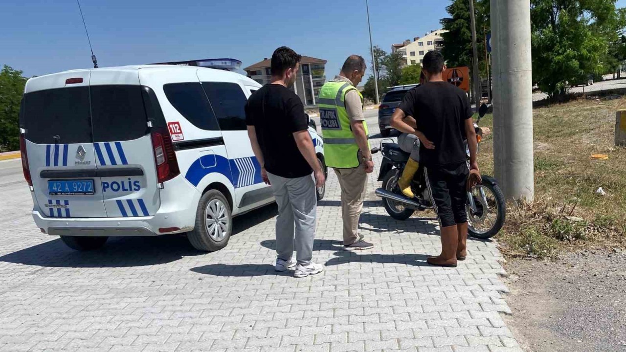 Konya'da Motosiklet Kazası İki Kişi Yaralandı