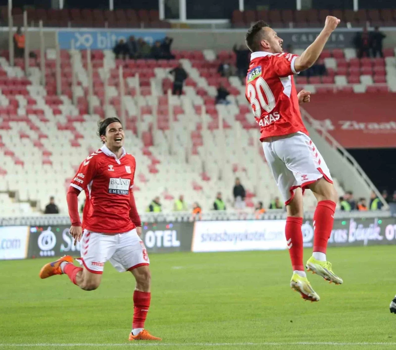 Sivasspor'da Ayrılıklar Devam Ediyor