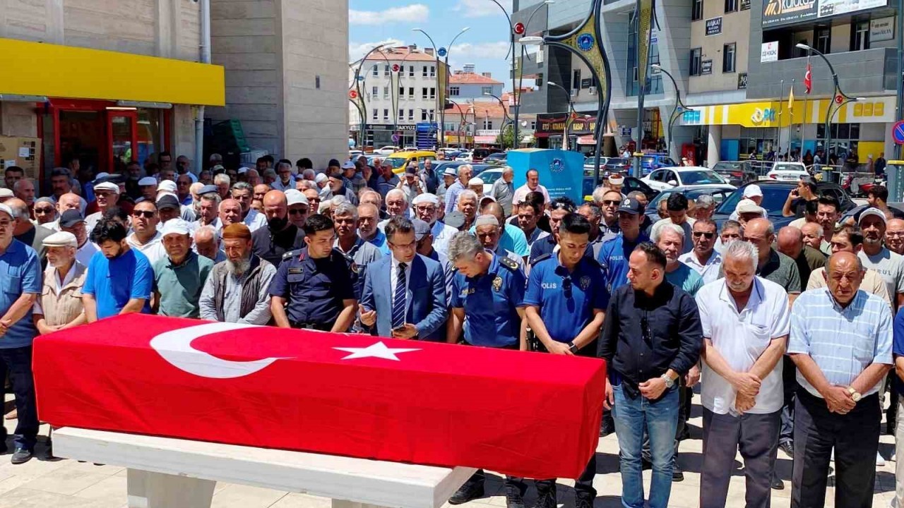 Elektrikli Bisiklet Kazası: Emekli Polis Hayatını Kaybetti
