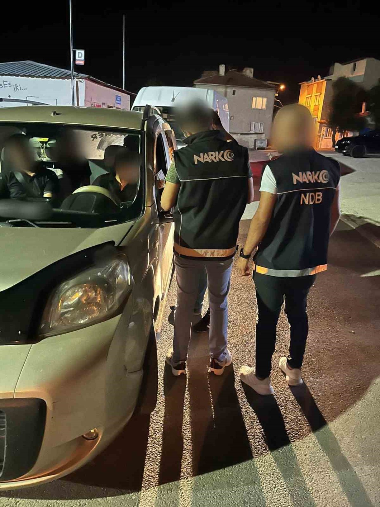 Narkotik Operasyonunda 142 Kişi ve 30 Araç Kontrol Edildi