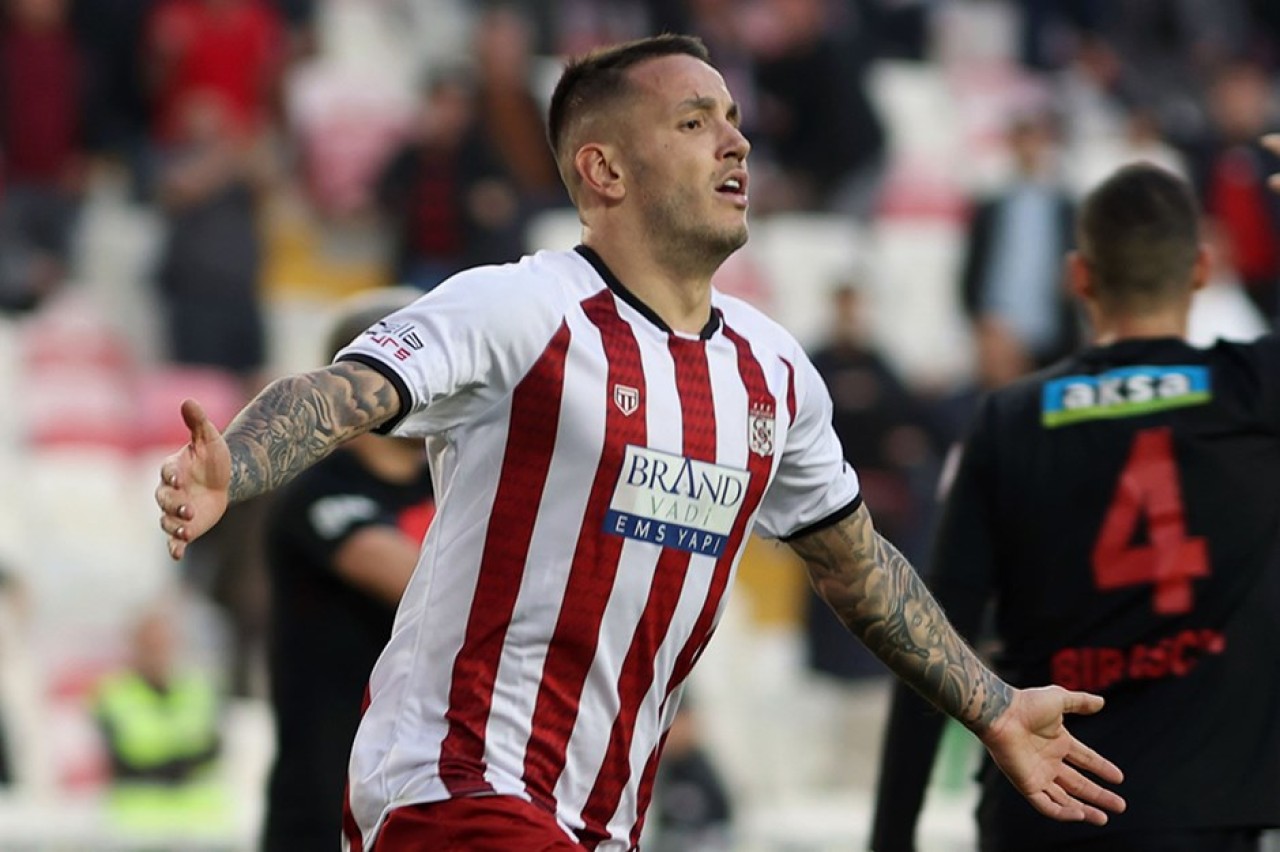 Suudi Arabistan Ekibi Rey Manaj Transferinde Israrı Devam Ediyor