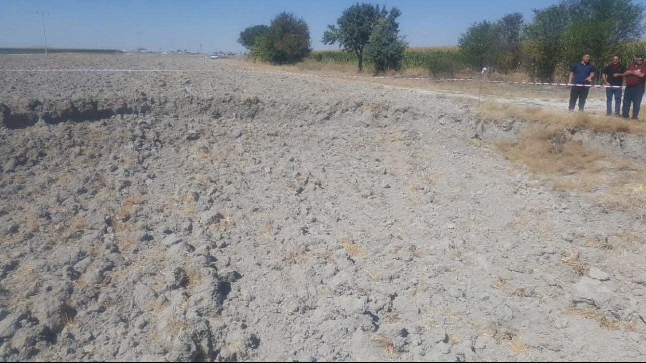 Konya'da Yeni Obruk Oluştu: 20 Metre Çapında ve 2 Metre Derinliğinde