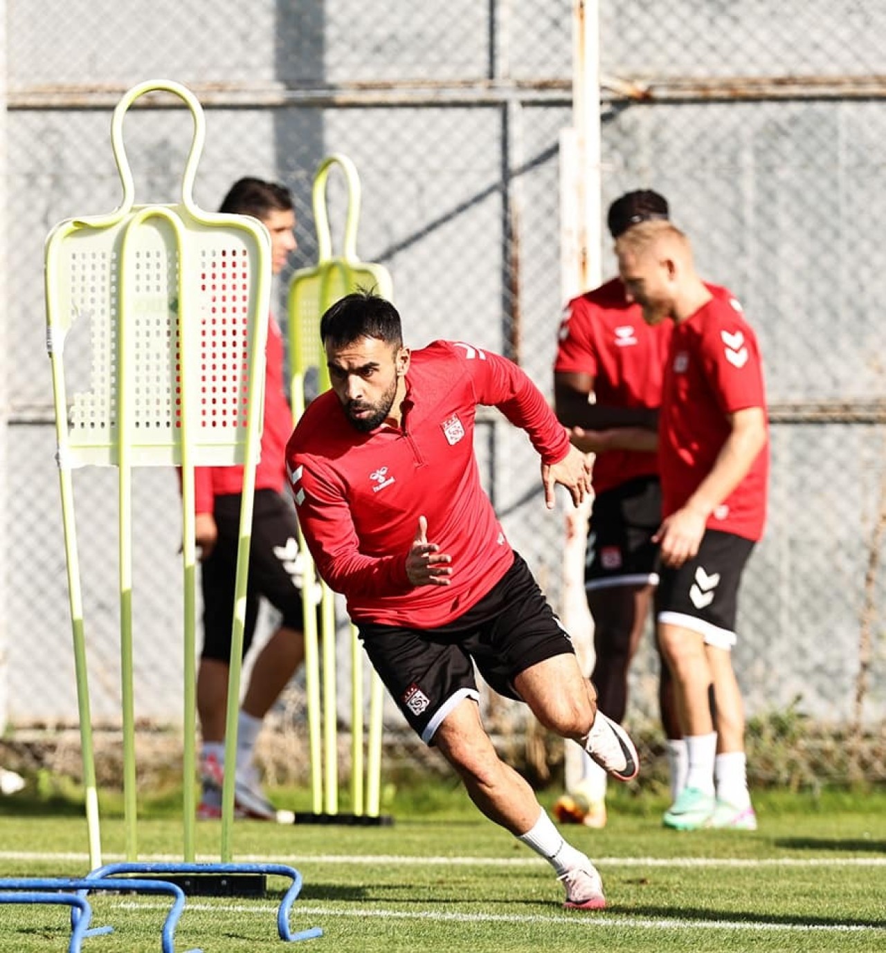 Sivasspor Savunmasında Parlayan İki Yıldız