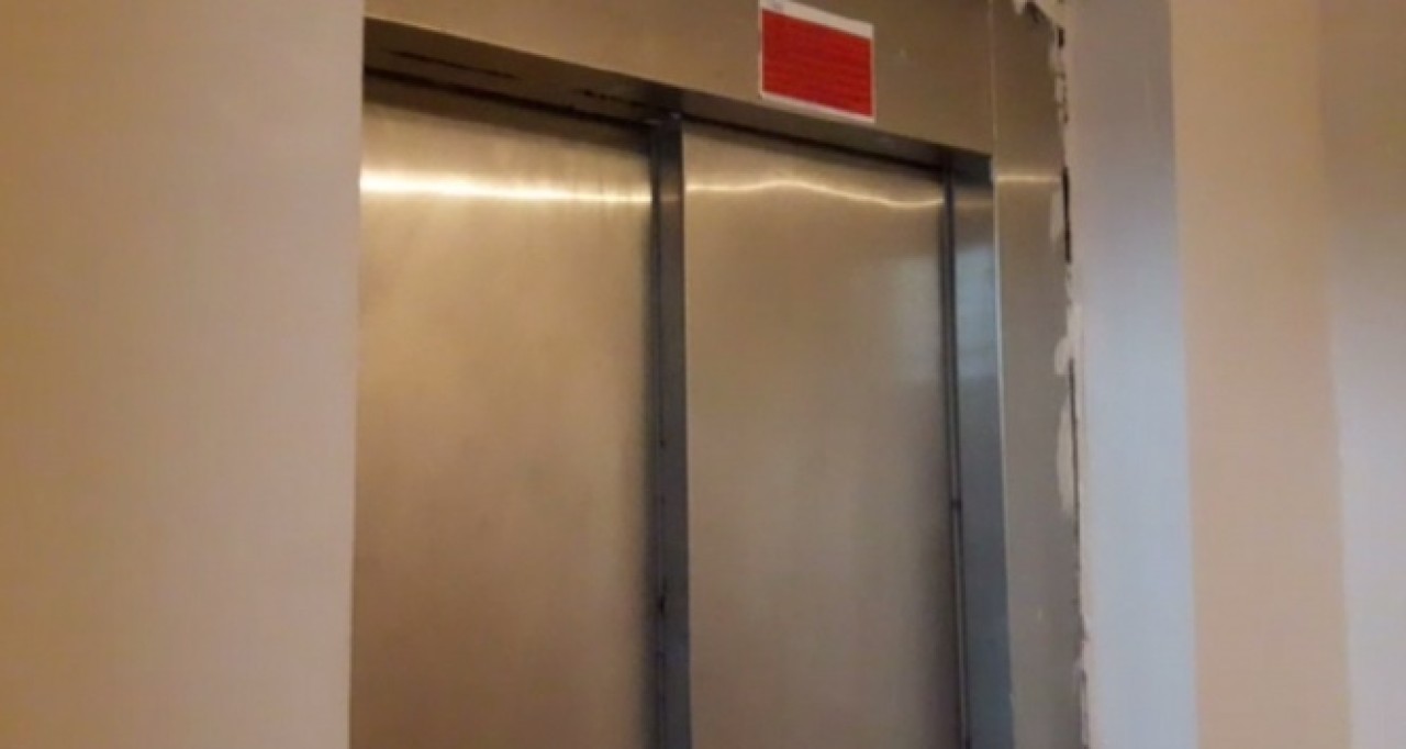 Ankara’da Asansör Boşluğuna Düşen Kişi Hayatını Kaybetti
