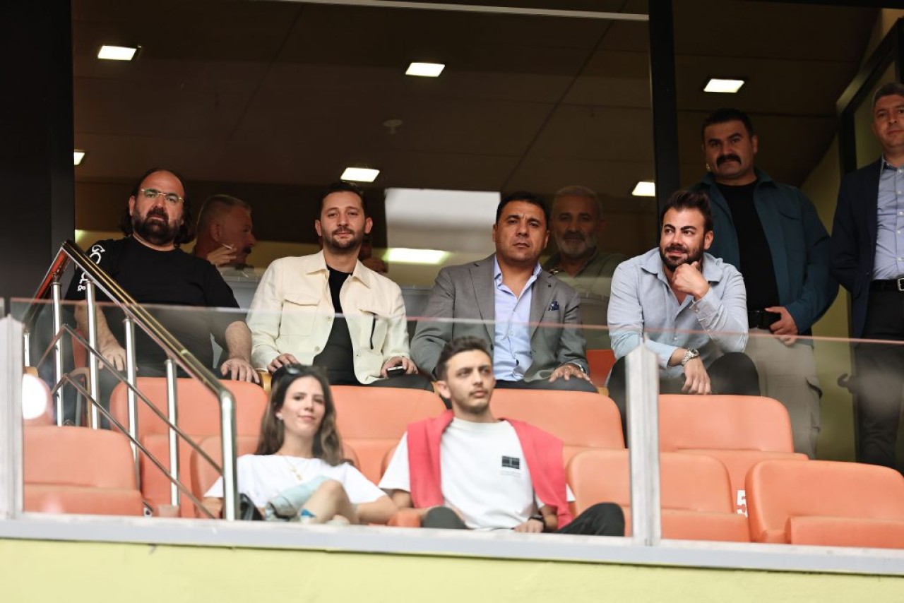 Başkan Yönetim Ve Taraftarlar Takip Etti