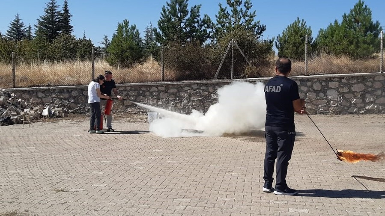 Eskişehir AFAD,  Mihalıççık Huzurevinde Tatbikat Gerçekleştirdi