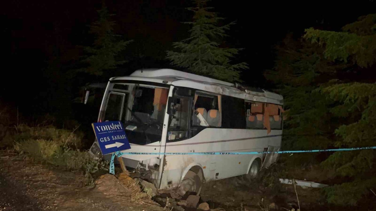 Eskişehir’de Midibüs Kazası: 14 Polis Memuru ve 1 Şoför Yaralandı