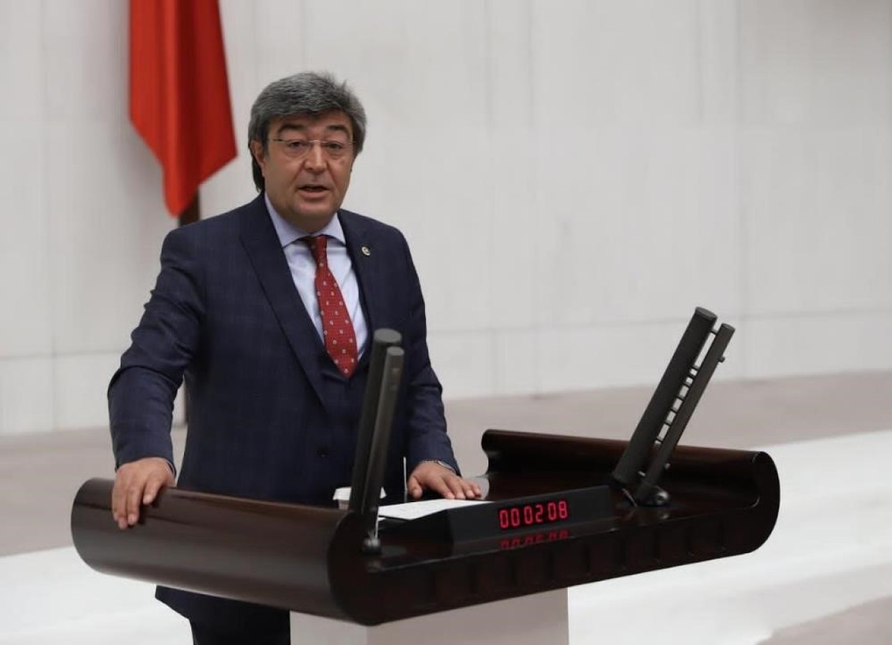İYİ Parti Kayseri Milletvekili Dursun Ataş Partisinden İstifa Etti