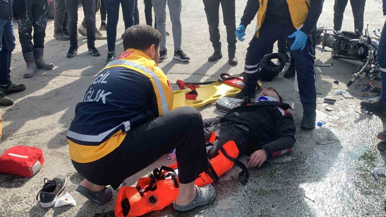 Karaman’da Motosiklet Kazasında Genç Sürücü Hayatını Kaybetti