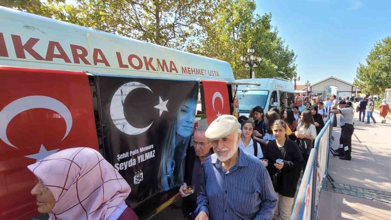 Şehit Polis Memuru Şeyda Yılmaz İçin Lokma Dağıtımı Yapıldı