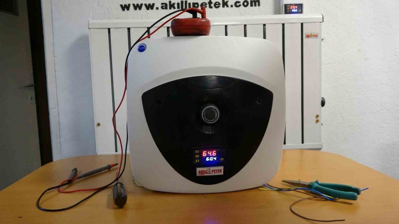 Yozgatlı Kardeşler,  Düşük Elektrik Tüketimli Termosifonla Karavan ve Köy Evlerine Çözüm Getirdi