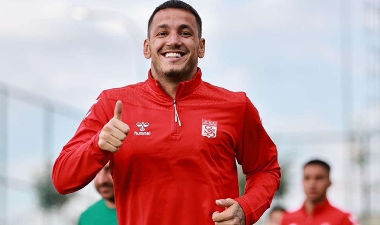 Sivasspor'un Yıldızı Rey Manaj  Hayal Kırıklığı Yarattı
