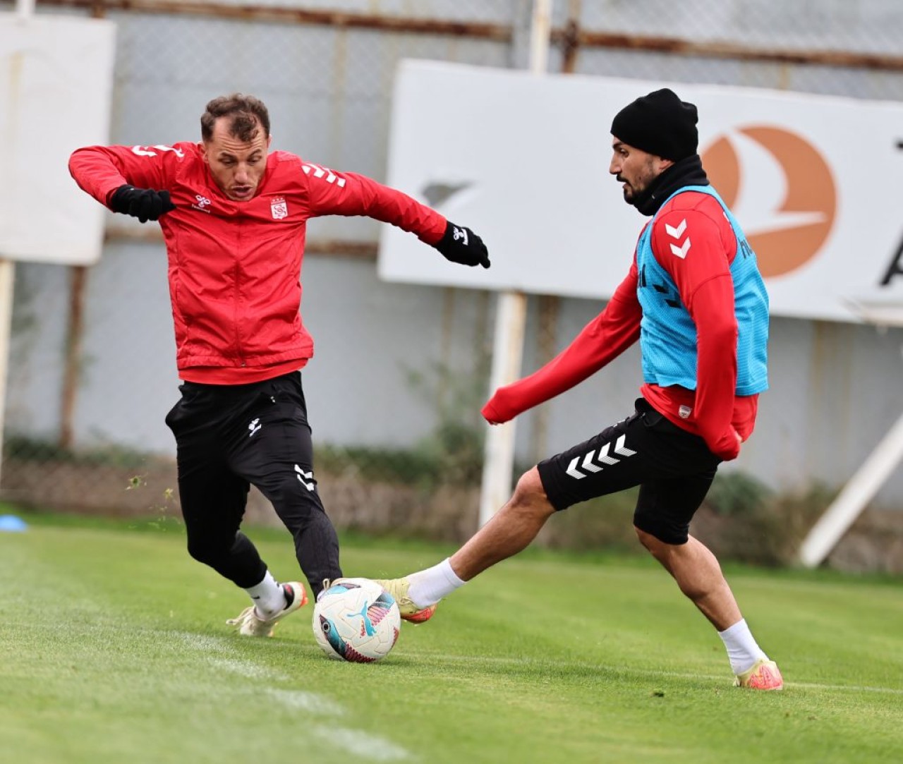 Sivasspor'da Antrenman Basına ve Taraftarlara Açık
