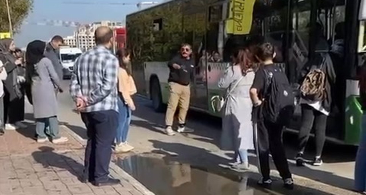 Başakşehir'de İETT Şoförü ile Yolcu Arasında İlginç Tartışma