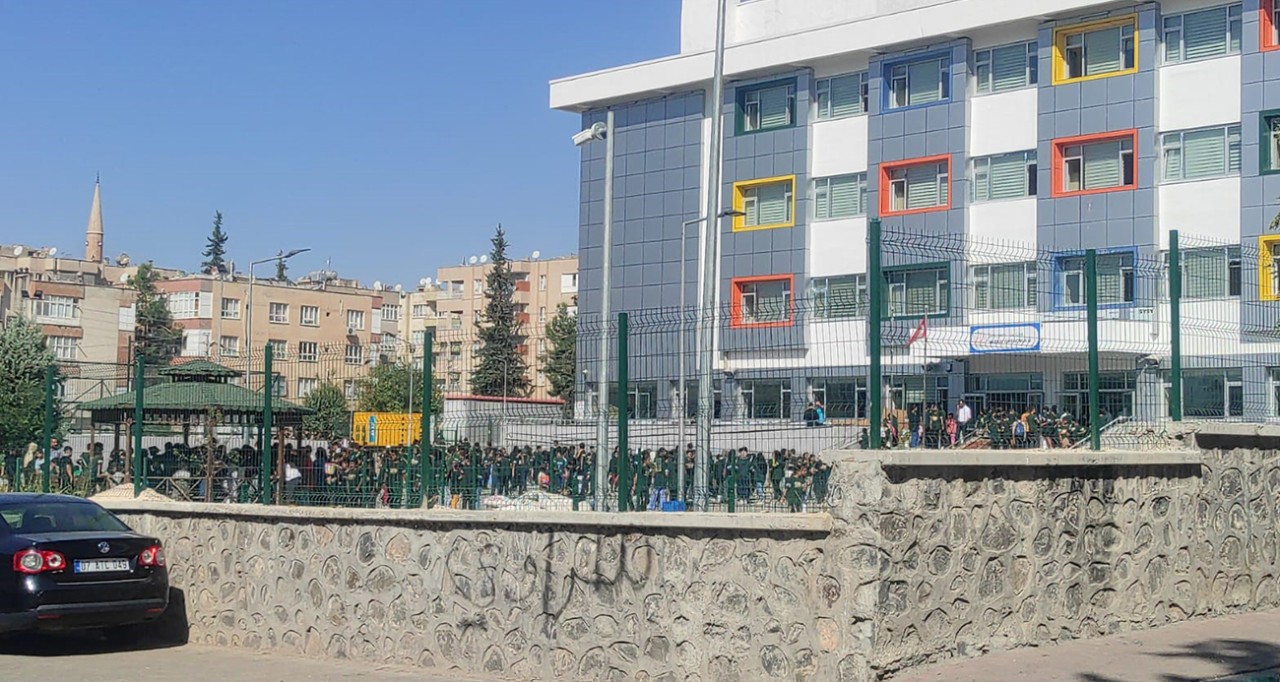 Deprem Nedeniyle 4 İlde Eğitime Ara Verildi