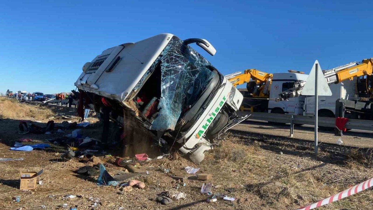 Aksaray’da Korkunç Otobüs Kazası: 6 Ölü,  29 Yaralı
