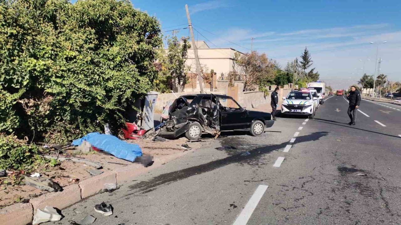 Kayseri'de Feci Kaza :1 Kişi Hayatını Kaybetti