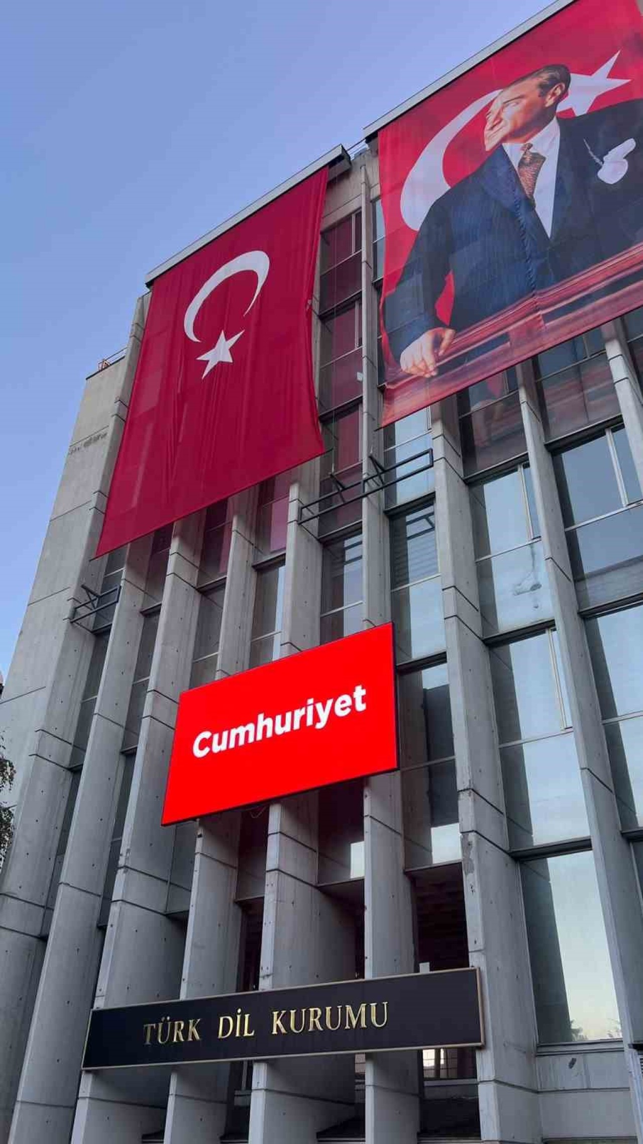 TDK,  Cumhuriyet Bayramı’nı "Her Güne Bir Kelime" ile Kutluyor