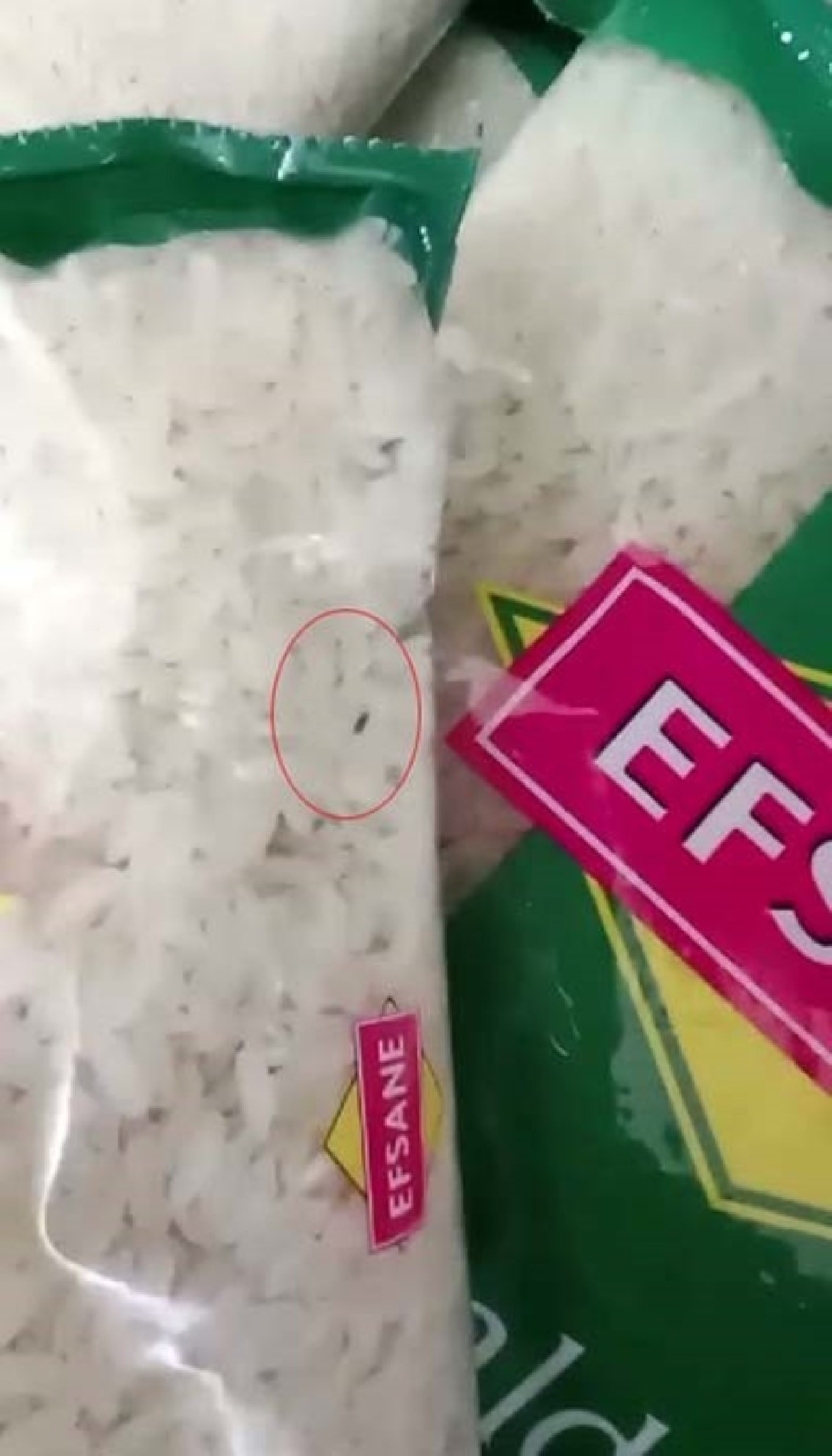 BİM'de Böcek Skandalı:BİM Pirincinden Böcek Çıktı!