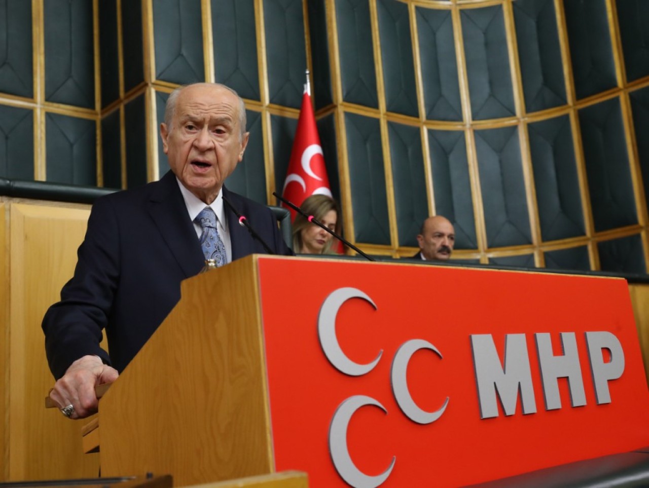 MHP Lideri Bahçeli: "Devleti Milletten Ayırmak Su Katılmamış Bölücülüktür"